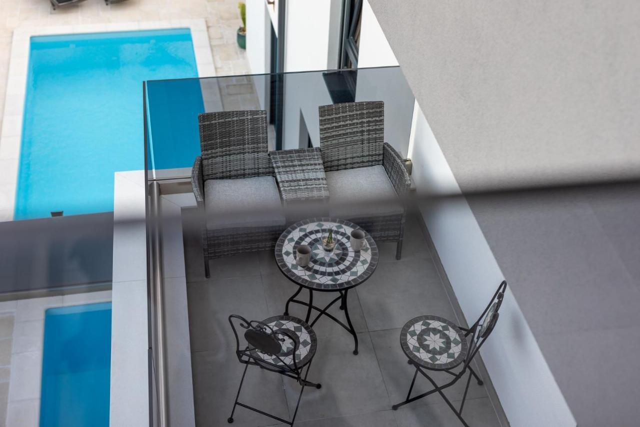 Luxury Villa Adria Apartments Krk Town Exterior photo
