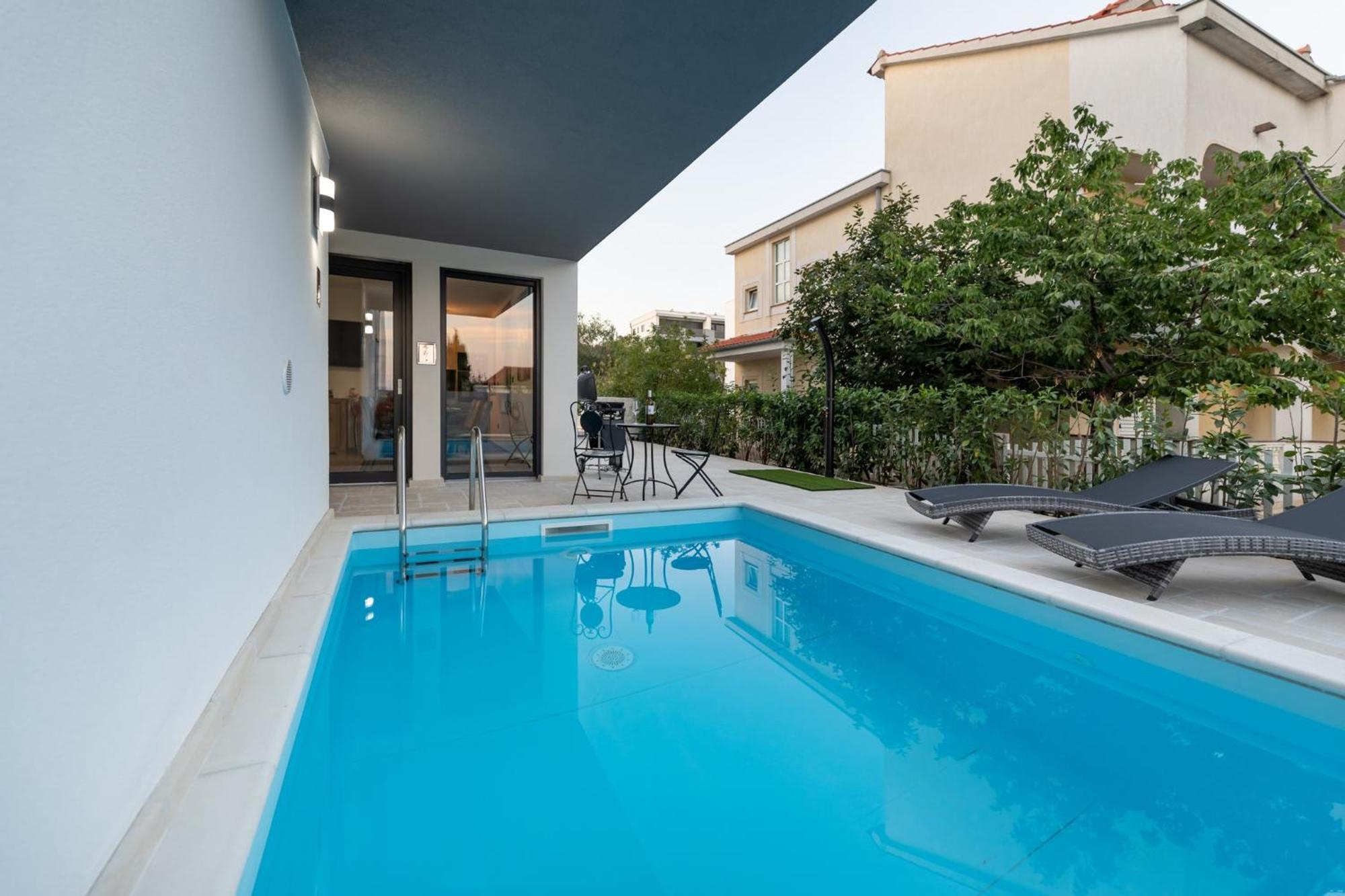 Luxury Villa Adria Apartments Krk Town Exterior photo