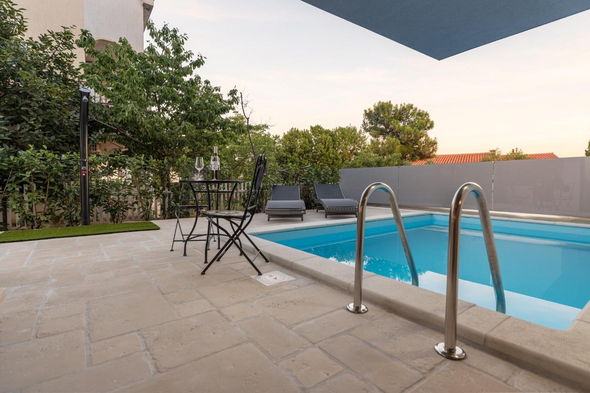 Luxury Villa Adria Apartments Krk Town Exterior photo